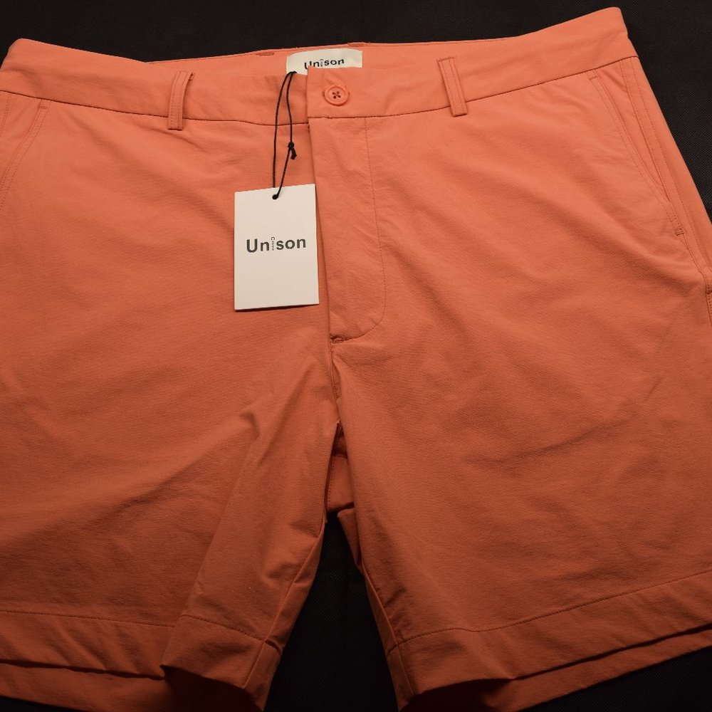 Unison Men's Shorts Peach/Coral Color Size XL NWT  #0141
